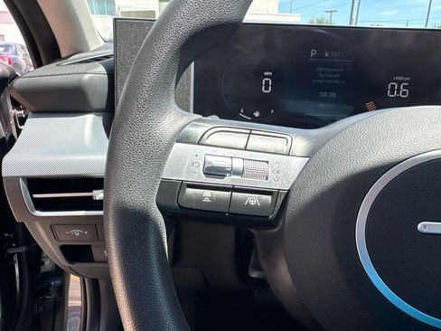 Used 2025 Hyundai Sonata SEL FWD image 23