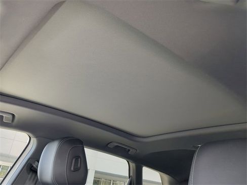 Used 2023 Audi Q4 e-tron Premium Plus w/ Premium Plus image 21