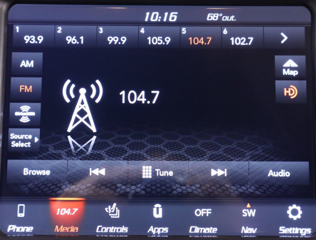 Used 2021 Dodge Charger Scat Pack w/ Navigation & Travel Group RWD image 16