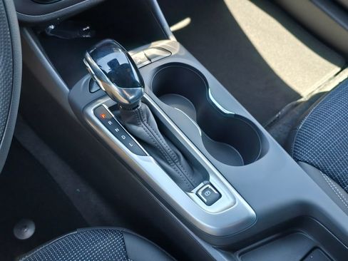 New 2026 Buick Envista Preferred FWD image 17
