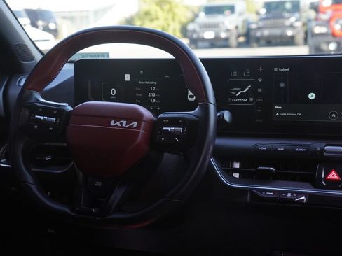 Used 2025 Kia K4 GT-Line Turbo FWD image 37