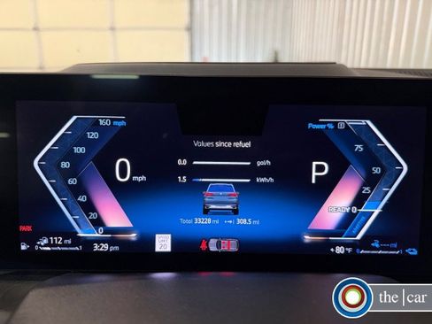 Used 2024 BMW X5 xDrive50e w/ Premium Package image 23