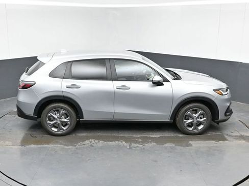 New 2026 Honda HR-V LX image 31