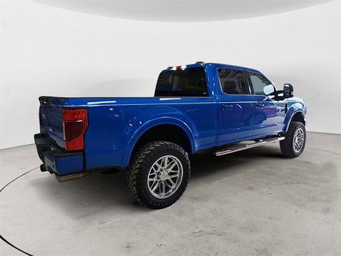 Used 2021 Ford F350 Lariat image 5