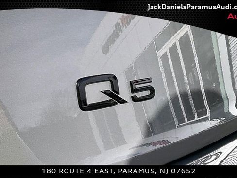 Used 2023 Audi Q5 2.0T Premium Plus w/ Premium Plus Package image 10