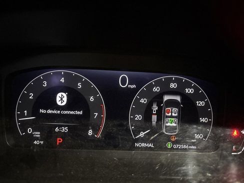 Used 2022 Honda Civic Sport Touring image 9