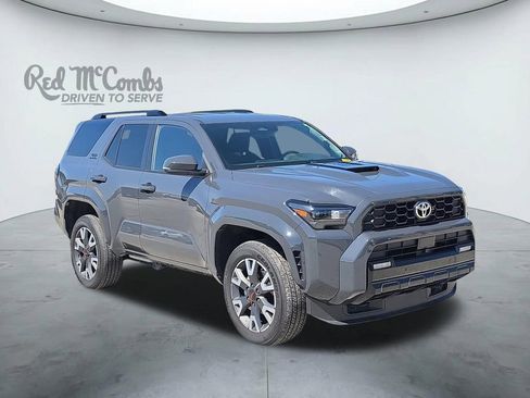 Used 2025 Toyota 4Runner TRD Sport AWD/4WD image 7