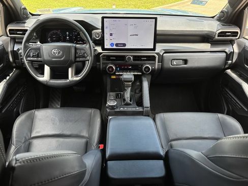 Used 2025 Toyota 4Runner Limited w/ Tow Technology Package AWD/4WD image 10