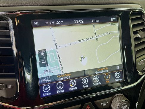 Used 2020 Jeep Grand Cherokee Altitude image 21