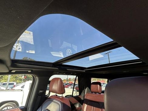 Used 2024 Ford Expedition Max Limited image 19