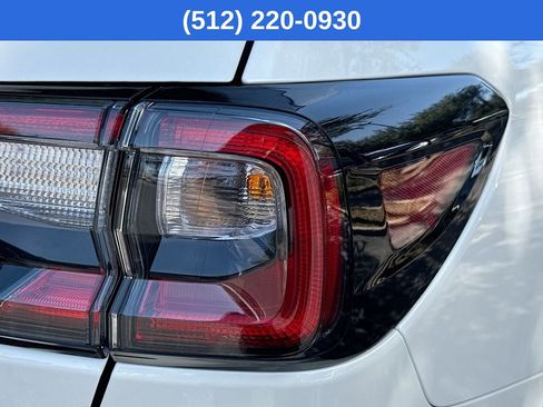 New 2025 Subaru Outback Premium image 35