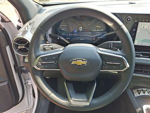 Used 2026 Chevrolet Equinox LT w/ Convenience Package II AWD/4WD image 19