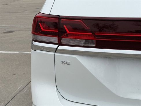 New 2026 Volkswagen Atlas SE image 5