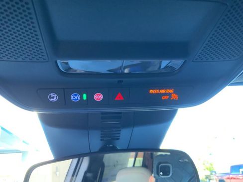 New 2026 Chevrolet Traverse LT w/ LPO, Floor Liner Package image 27