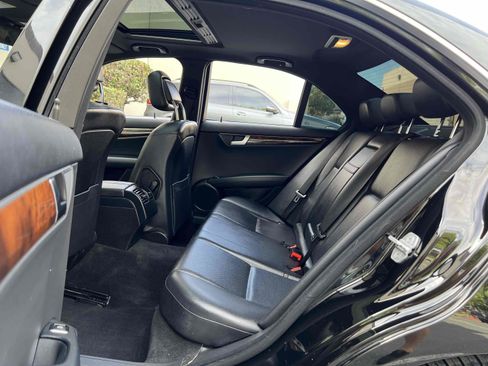 Used 2012 Mercedes-Benz C 250 Sedan image 33