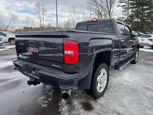 Used 2015 GMC Sierra 2500 Denali image 5