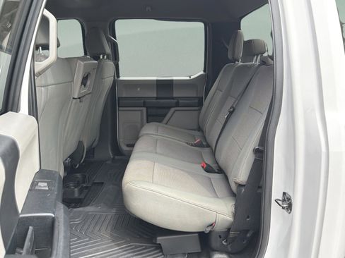 Used 2020 Ford F250 XL w/ STX Appearance Package image 30