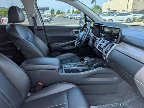 Used 2022 Kia Sorento S w/ Panoramic Sunroof Package AWD/4WD image 32
