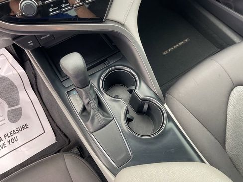 Used 2019 Toyota Camry LE image 17