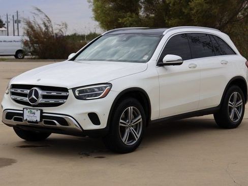 Used 2022 Mercedes-Benz GLC 300 image 3