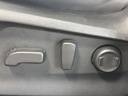 Certified 2023 Subaru Forester Premium AWD/4WD image 20