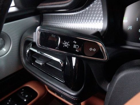 Used 2020 Lincoln Aviator Black Label w/ Dynamic Handling Package image 20