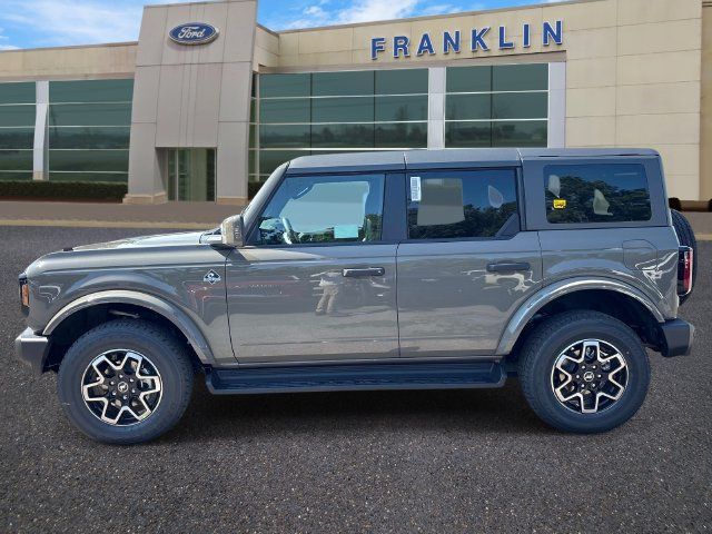 New 2026 Ford Bronco Outer Banks AWD/4WD image 4