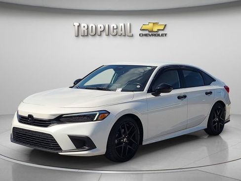 Used 2024 Honda Civic Sport image 1