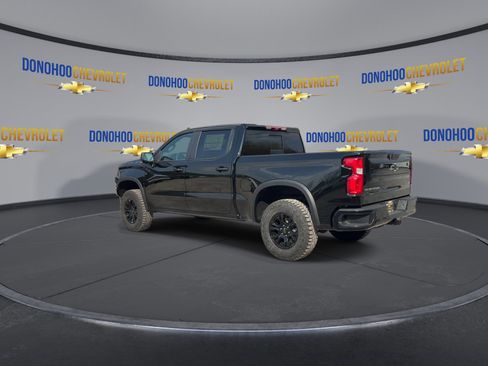 New 2026 Chevrolet Silverado 1500 ZR2 image 9
