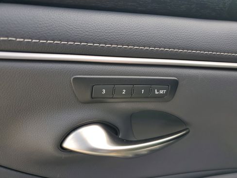 Used 2024 Lexus ES 350 w/ Premium Package image 29