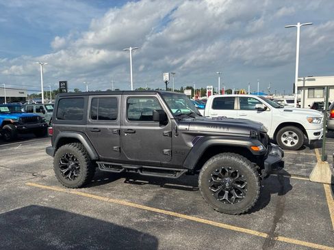 Used 2021 Jeep Wrangler Unlimited Sport AWD/4WD image 3