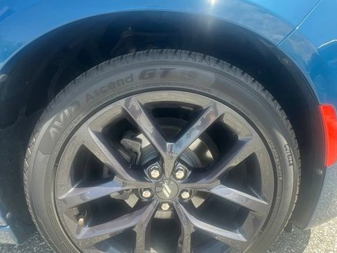 Used 2020 Dodge Charger SXT w/ Blacktop Package RWD image 11