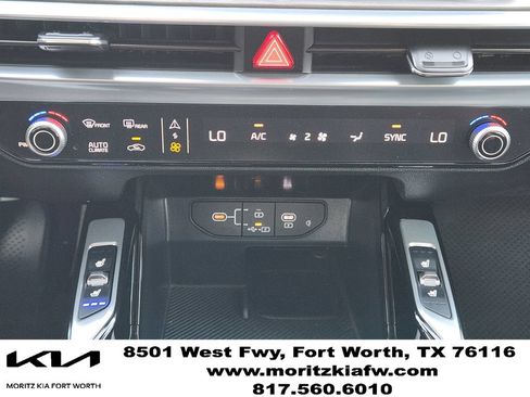 Certified 2025 Kia Sorento SX AWD/4WD image 17