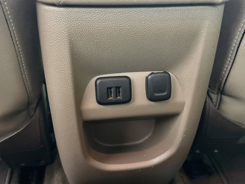 Used 2015 GMC Canyon SLT RWD image 25