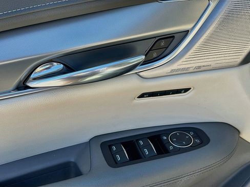 Used 2020 Cadillac XT5 Premium Luxury w/ LPO, Floor Liner Package FWD image 12