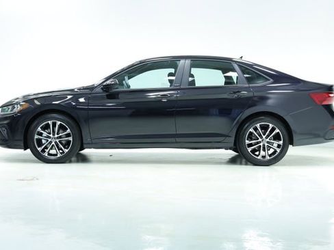 New 2026 Volkswagen Jetta Sport image 4