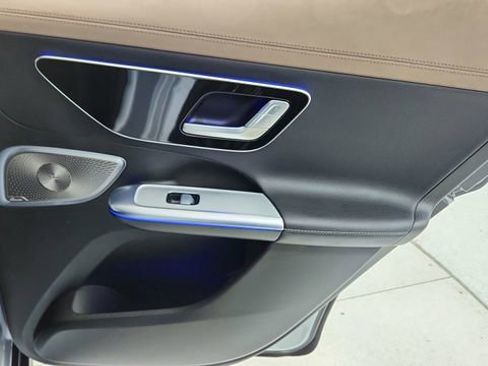 Used 2023 Mercedes-Benz EQE 350+ 4MATIC SUV w/ Pinnacle Trim Package image 28