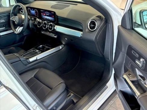 New 2026 Mercedes-Benz GLB 250 4MATIC image 26
