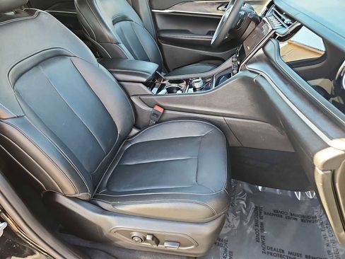 Used 2022 Jeep Grand Cherokee Limited 4xe image 39