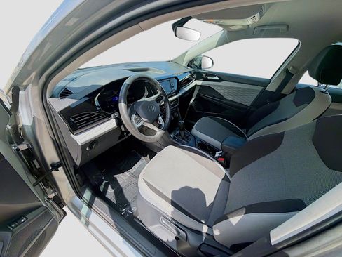 Used 2023 Volkswagen Taos S FWD image 9