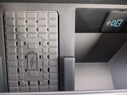 New 2026 Ford F350 Lariat image 22