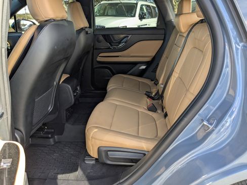 Used 2023 Lincoln Corsair Reserve w/ Jet Appearance Package image 20