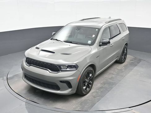 Used 2021 Dodge Durango R/T w/ Blacktop Package AWD/4WD image 16