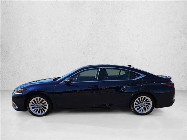 Used 2020 Lexus ES 350 Ultra Luxury FWD image 3