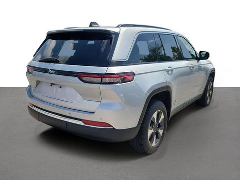 Used 2024 Jeep Grand Cherokee Limited 4xe AWD/4WD image 3