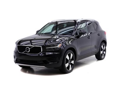 Used 2019 Volvo XC40 T5 Momentum