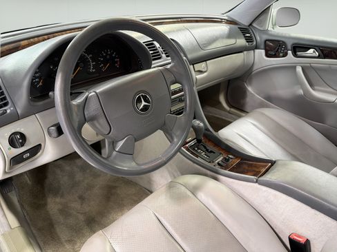 Used 1998 Mercedes-Benz CLK 320 Coupe image 15