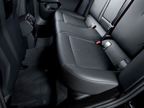 Used 2025 BMW M5 Touring w/ M Driver's Package image 23