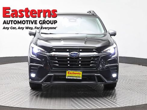 Used 2023 Subaru Ascent Limited w/ Technology Package AWD/4WD image 2