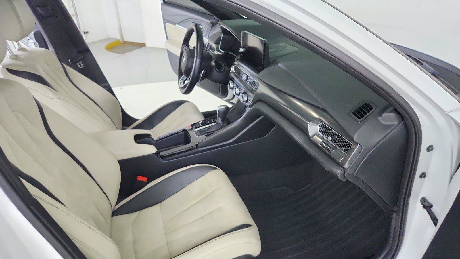 Used 2023 Acura Integra A-Spec w/ Technology Package FWD image 30